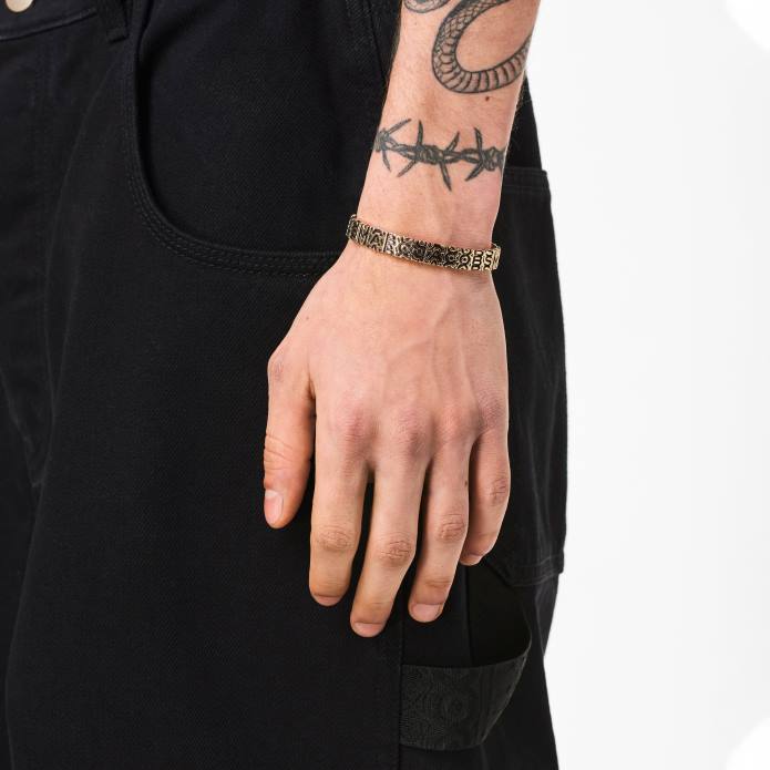 γρ Marc Jacobs το μονόγραμμα χαραγμένο βραχιόλι TRXP423